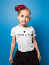 Load image into Gallery viewer, bee love - Kids Softstyle Tee